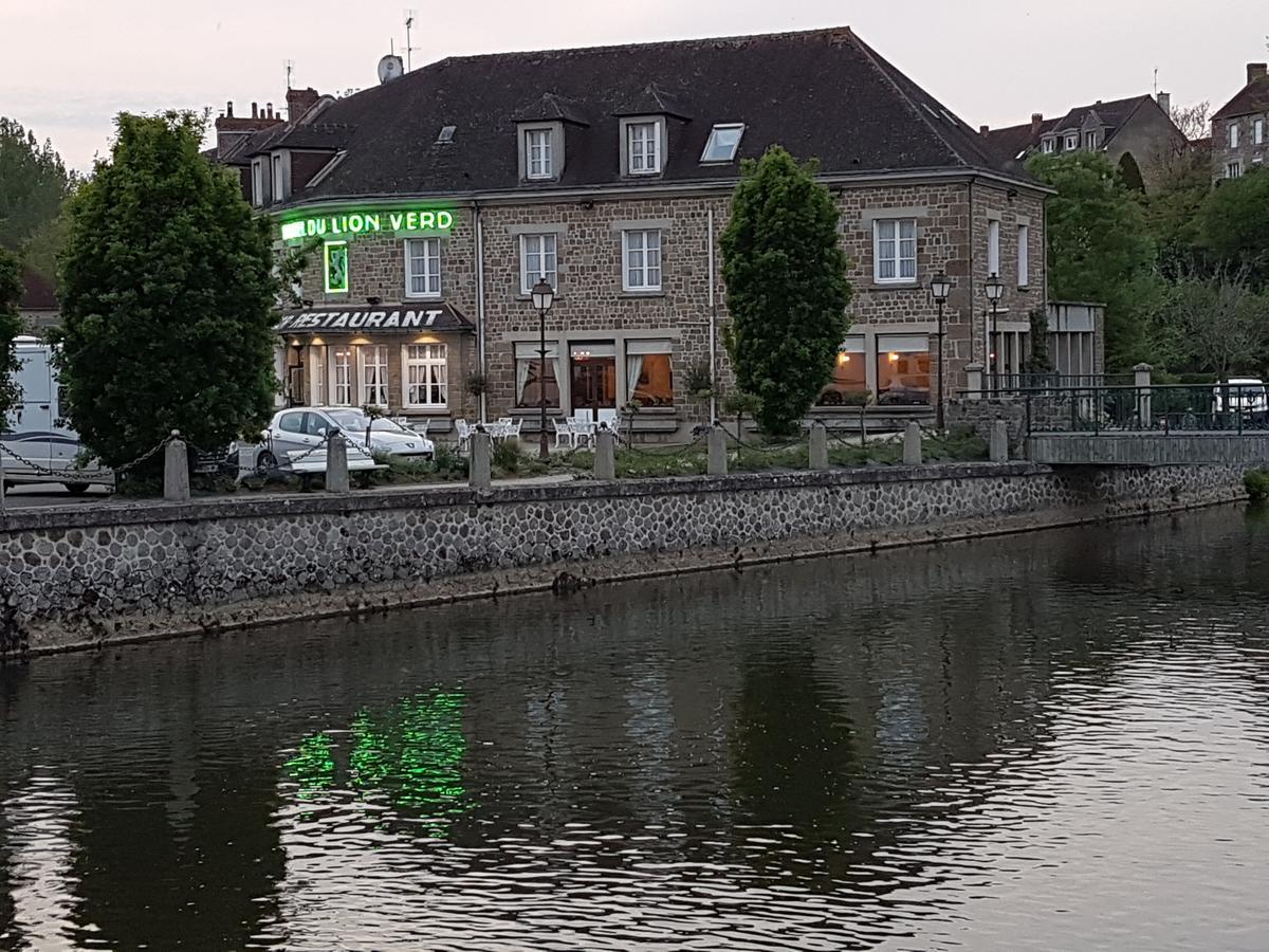 Le Lion Verd Putanges-le-Lac 外观 照片